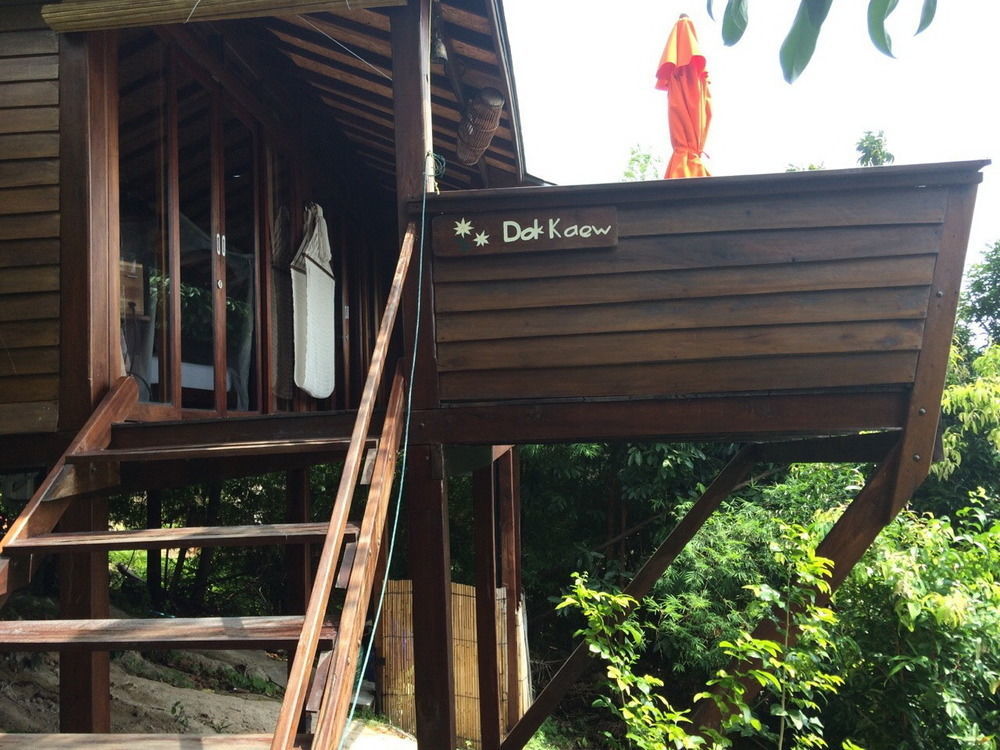 Serendipity Beach Resort Koh Lipe Exterior photo